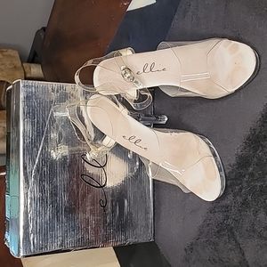 Elle, Clear women's platform shoe Size 10
